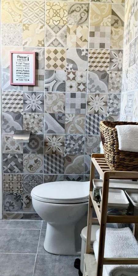 Cozy Getaway In Nicosia Apartment Luaran gambar